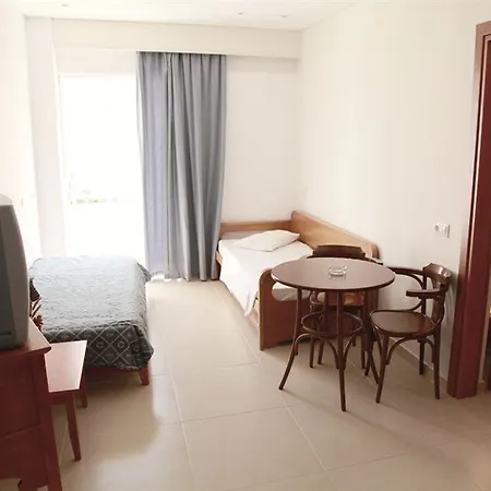 Hotel apartamentowy Anastasia & 3*