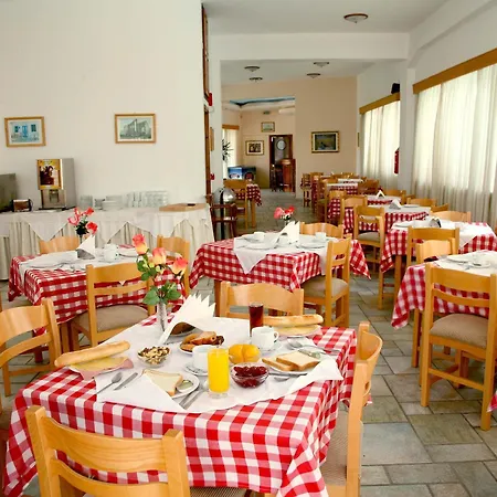 Anastasia & Lägenhetshotell 3*