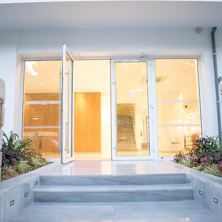 Lägenhetshotell Anastasia & 3*