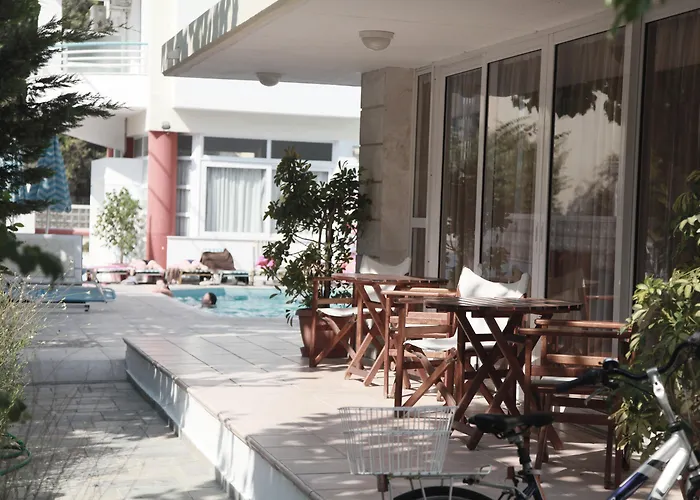 Aparthotel Anastasia & 3*